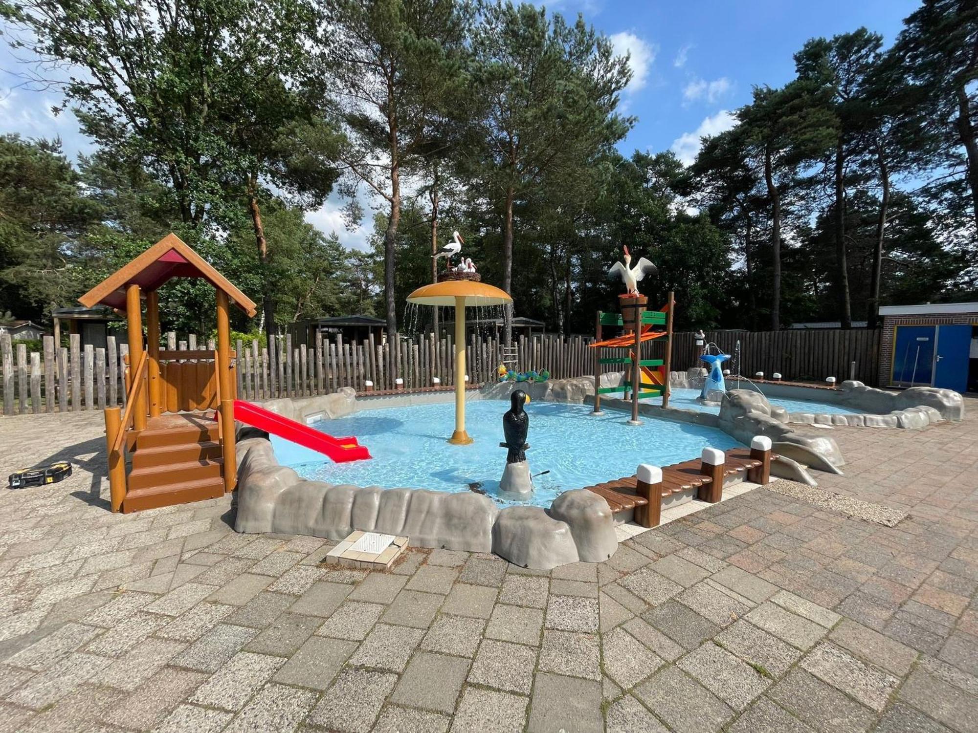 Vakantiepark Hertenhorst ベークベーゲン エクステリア 写真
